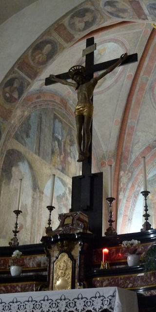 6500 Ravecchia, Sta. Maria delle Grazie. Mönchschor mit Apsis.